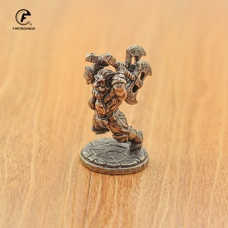 Vintage White Brass Miniature  - Board Game Vintage recension och pris