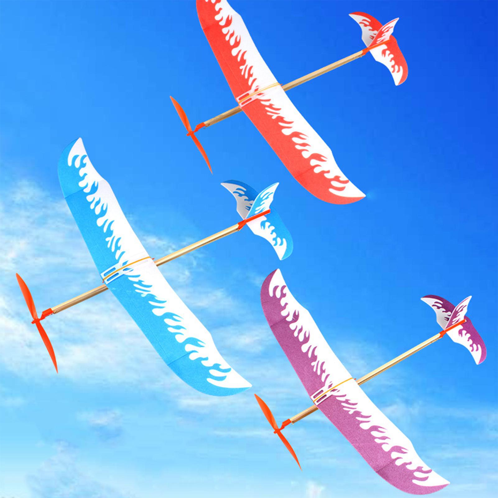 Rubber Band Airplanes Powered  - Board Game Family recension och pris